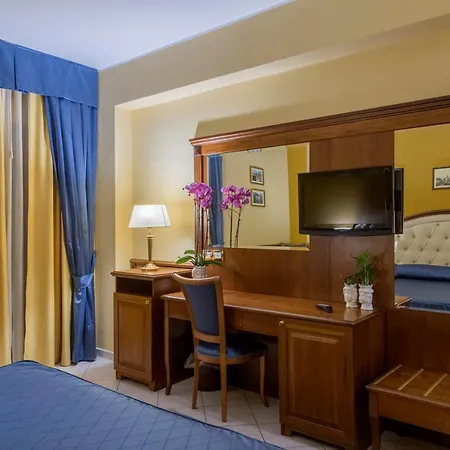 Hotel San Michele 4*